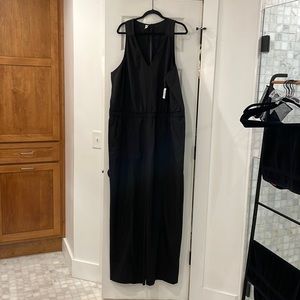 NWT Old Navy Stretch Tech Tall Jumpsuit